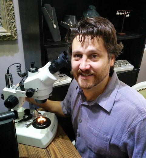 Julio at microscope evaluation